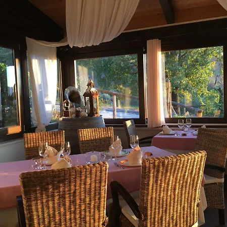 Il Cavaliere * Manocalzati